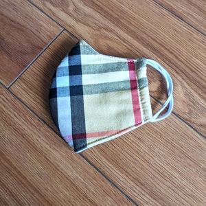 🛍️FREE w/purchase Plaid Adult Face Mask NWOT